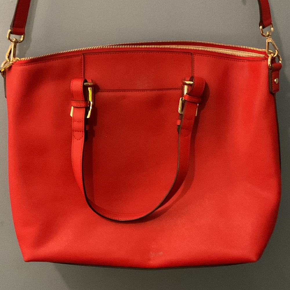 Michael Kors Red Shoulder Bag with Gold Accents tote bag. - Picture 5 of 9